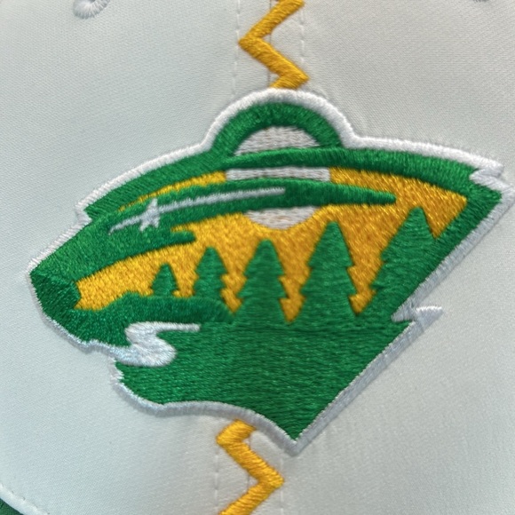 adidas Other - 🏒Minnesota Wild hockey Northstars colors